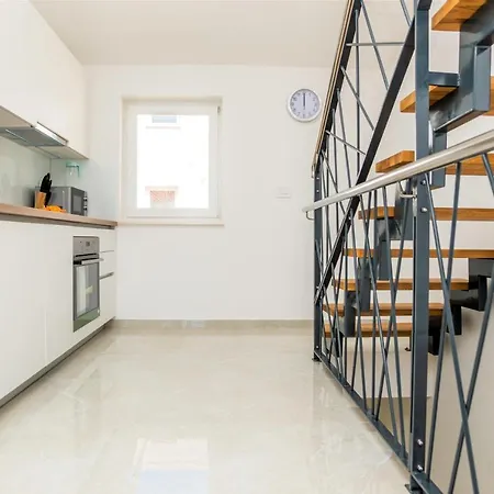 Island View Apartman