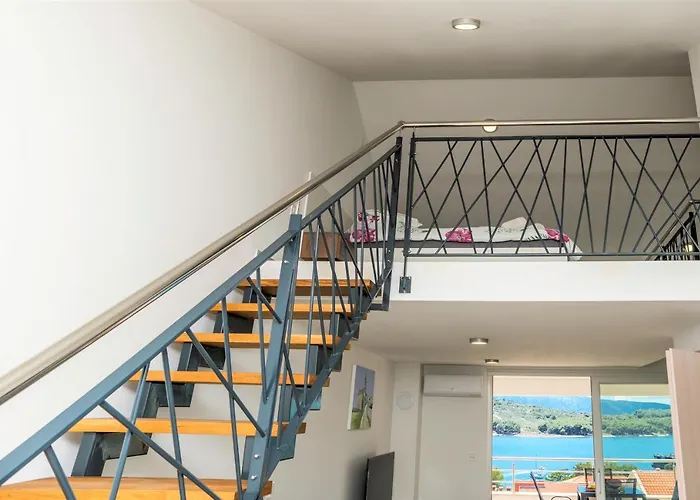 Island View * كريس